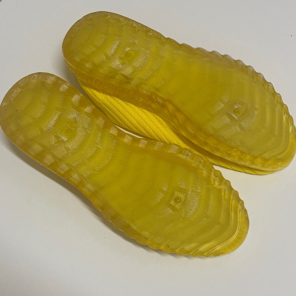 Wanted Sunshine Yellow Dopamine Knit Sneakers Clear Soles size 8 - Picture 10 of 10